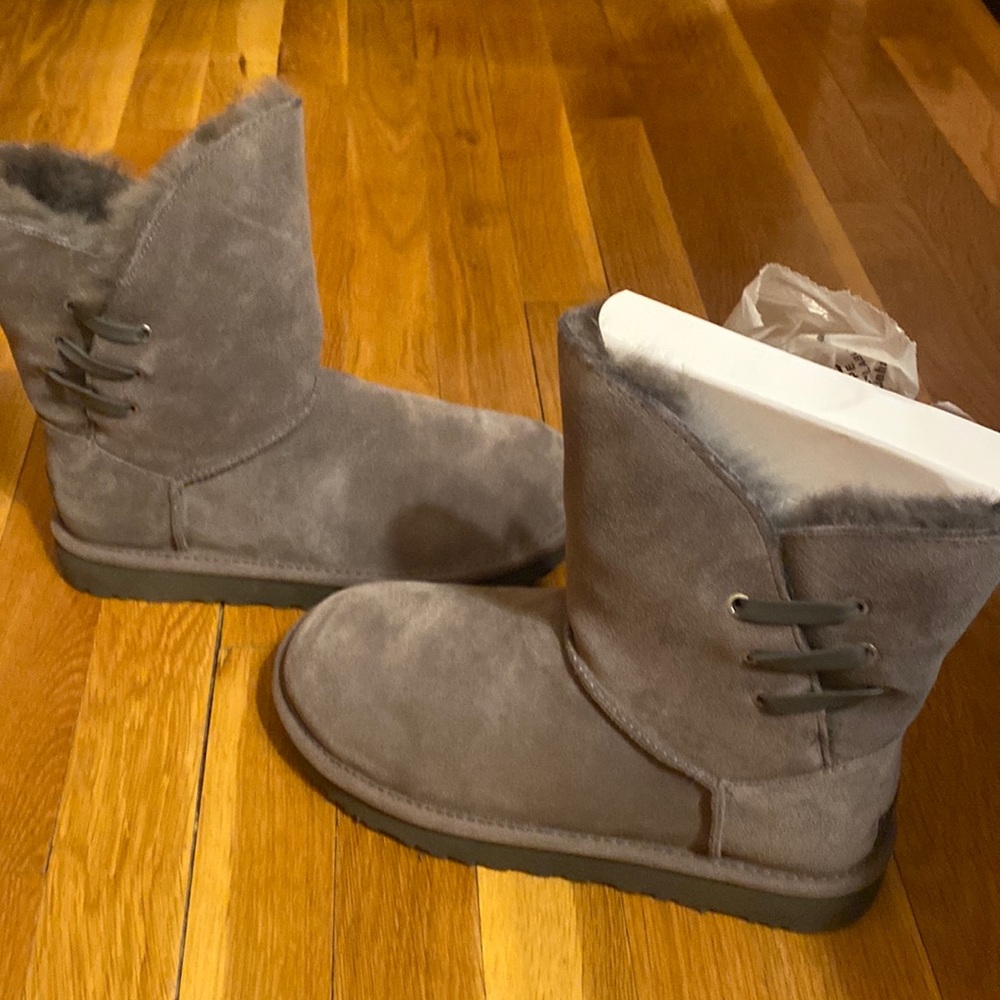 UGG Constantine books brand new